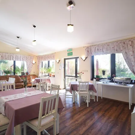 Bed and breakfast Paskal Czerlejno